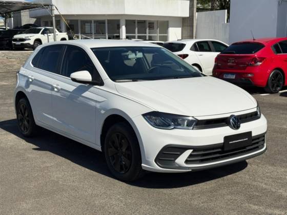 VOLKSWAGEN POLO 1.0 MPI TOTAL FLEX MANUAL VOLKSWAGEN POLO 1.0 MPI TOTAL FLEX MANUAL